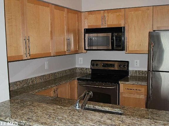 5th image of 10101 Grosvenor Pl APT 1203