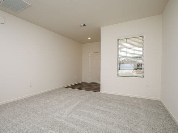 5th image of 243 Babbling Brook Dr