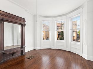 7436 62nd St, Ridgewood, NY 11385