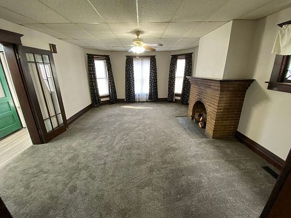 4th image of 528 Front St #A