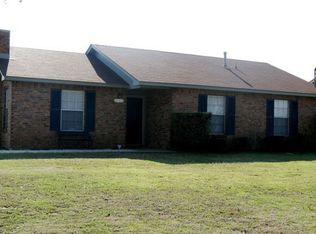 1521 Deatsville Hwy, Millbrook, AL 36054