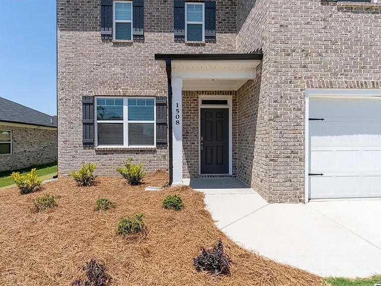 1508 Brangus Dr — Photo 2