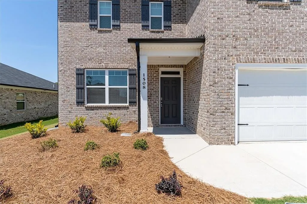 Building Photo - 1508 Brangus Dr