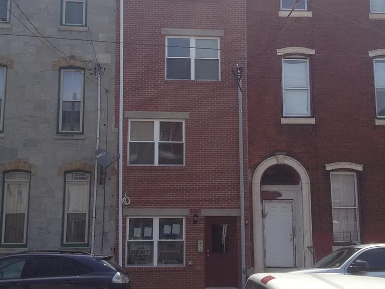 415 N 41st St — Photo 37