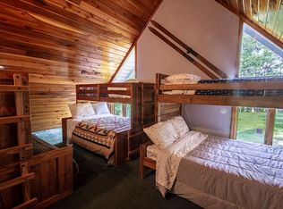 531 Winterplace Dr, Ghent, WV 25843