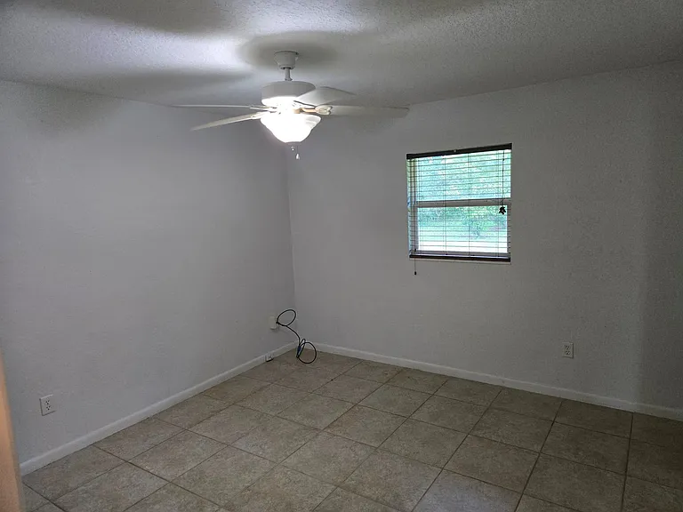 408 E Kentucky Ave — Photo 10