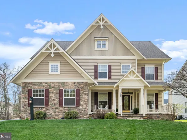 4045 Cray Dr, Warrenton, VA 20187