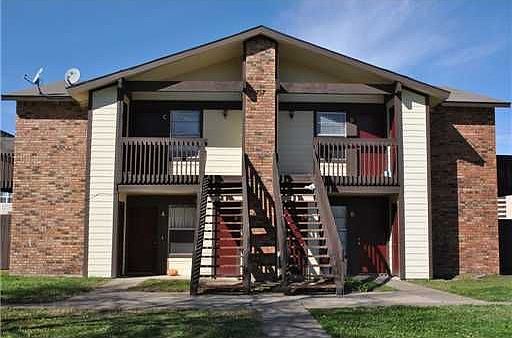 1st image of 717 Wellesley Ct