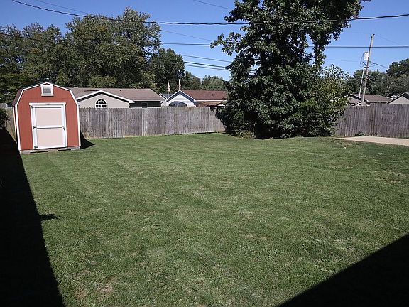 3rd image of 7512 E Chandler Ave