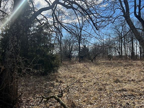 2nd image of 8750 E County Road 450 N