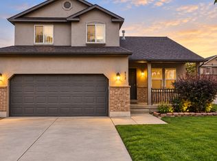 842 S Apple Grove Ln, Pleasant Grove, UT 84062