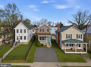 16 S Pleasant Valley Rd, Winchester, VA 22601