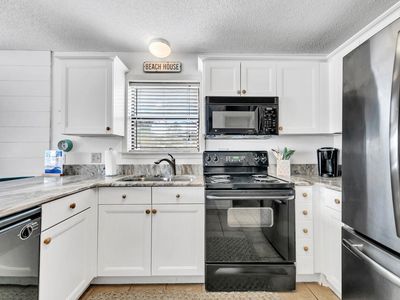 3799 E County Highway 30a #11B, Pt Washington, FL, 32459