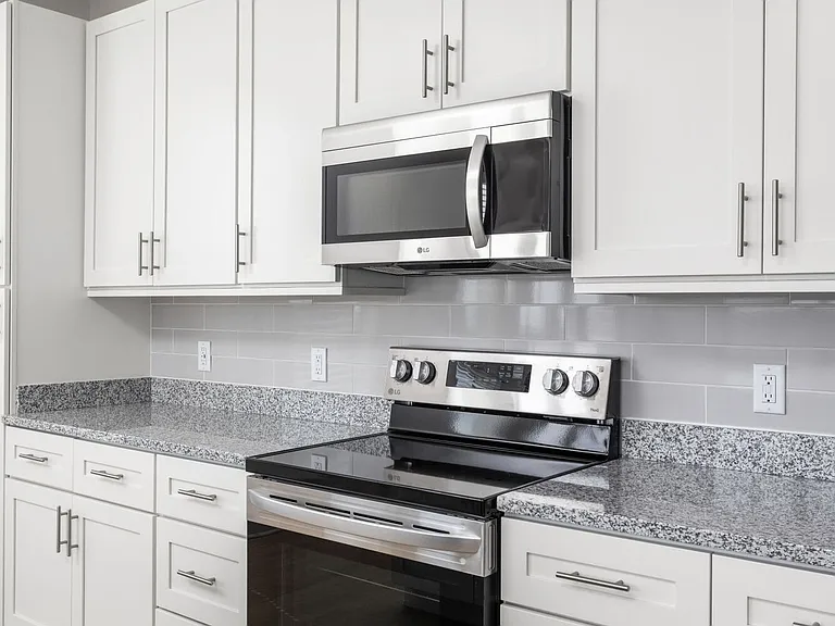 Aviada Apartments of West Lafayette — Photo 40