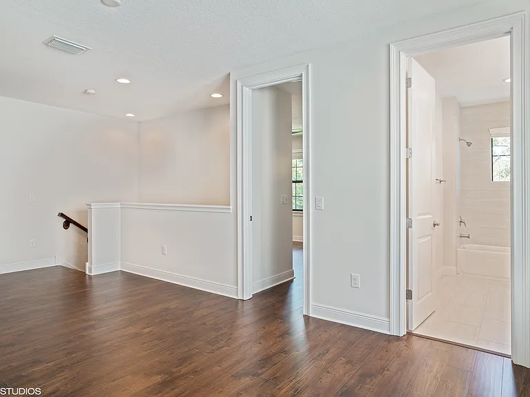 2601 W Horatio St #3 — Photo 12