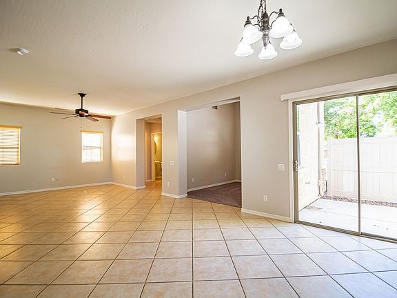 3rd image of 1962 W Faria Ln