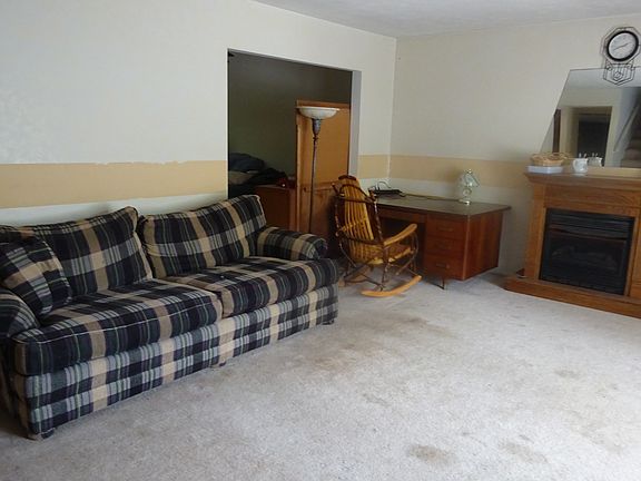 4th image of 225 Chatahm Dr