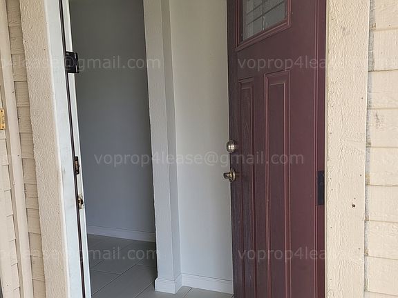 2nd image of 11920 Garden Terrace Dr