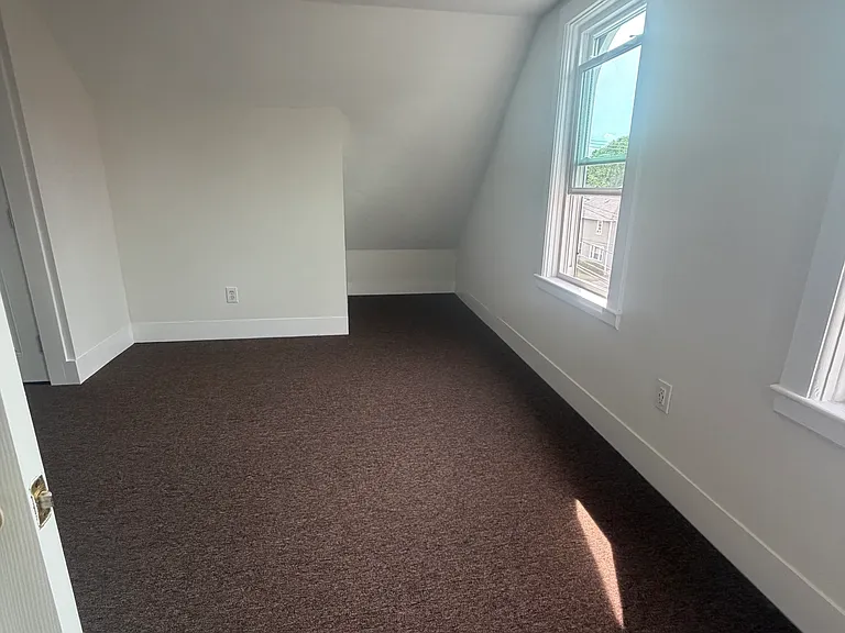 430 Cohannet St #3 — Photo 11