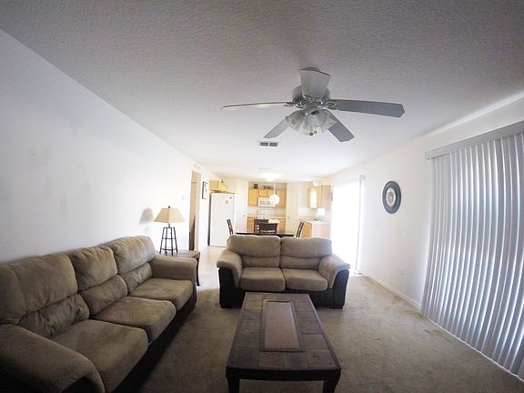 3rd image of 108 Wheatfield Cir