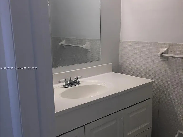 16801 NE 14th Ave #309 — Photo 12