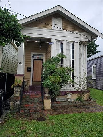 1st image of 736 General Taylor St