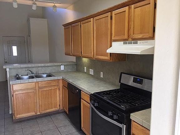 3rd image of 2445 Monarch Dr Unit 804