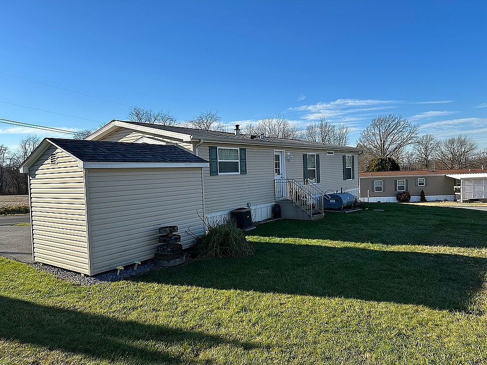 40151 Schoeneck Rd, Macungie, PA 18062 Zillow