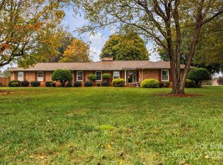 3486 E Main St, Claremont, NC 28610