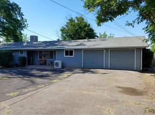 19216 W Niles Ln, Redding, CA
