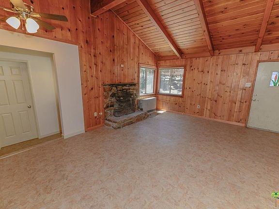 5th image of 40010 Hillcrest Dr