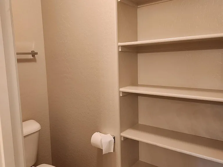 18418 W Getty Dr — Photo 14