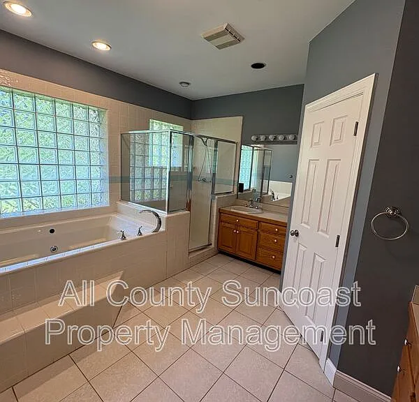 2600 Lucerne Dr — Photo 5