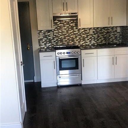 3rd image of 524 E 236th St APT 5A