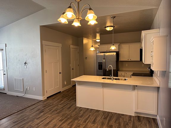 5th image of 4217 W Jarvis Ln Unit 304