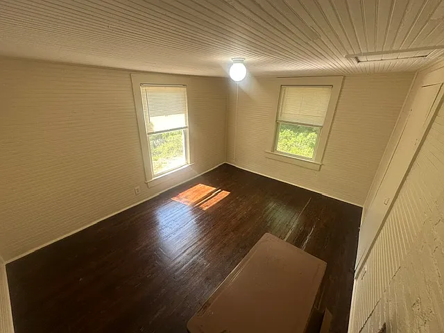 612 Wooding Ave — Photo 4