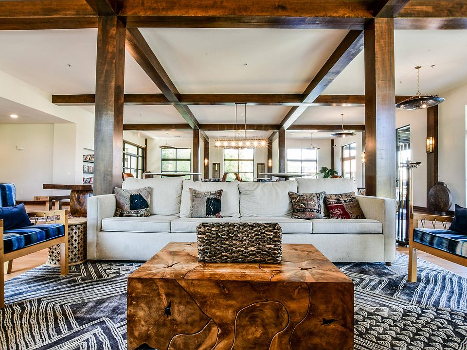 The Bungalow Clubroom