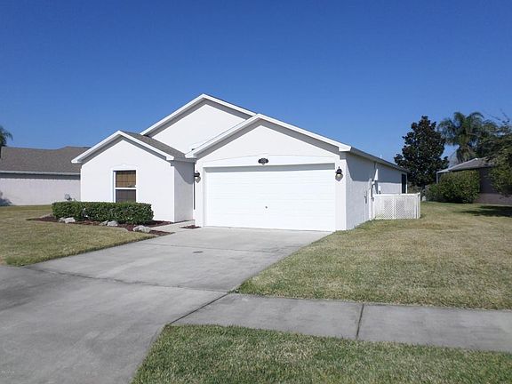4th image of 2024 Bayhill Dr