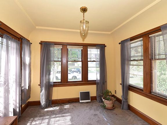 3rd image of 1524 S 54th STREET