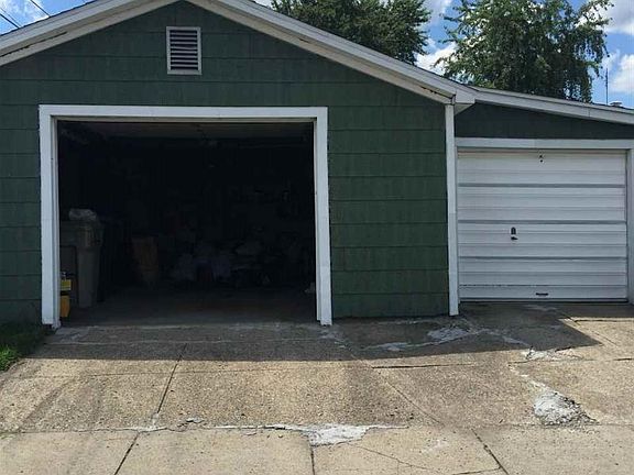 4th image of 1202 W Grace St