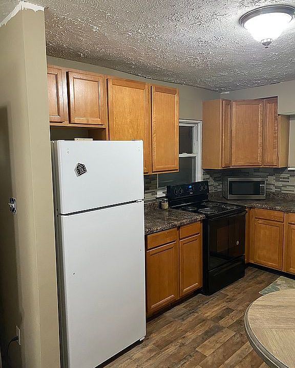 2nd image of 2602 Dorman Dr