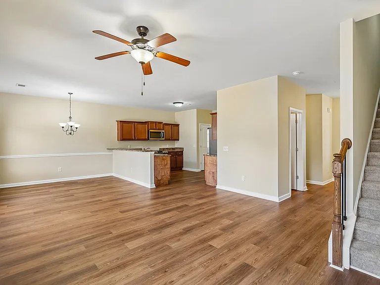 103 Highland Pointe Cir E — Photo 8