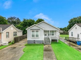 819 Lebeau St, Arabi, LA 70032