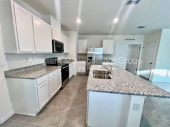 2nd image of 7086 Cattle Egret Dr