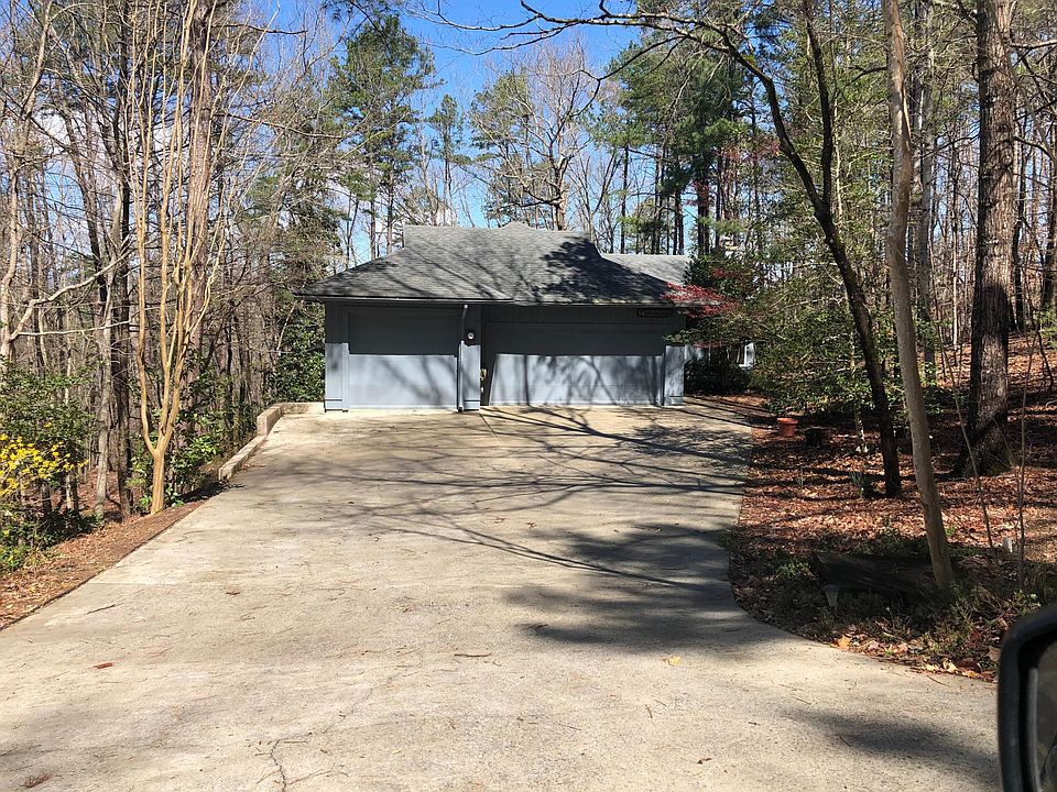 1st image of 14 Passage Ln