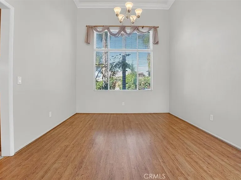 2620 Taylor Ave — Photo 8
