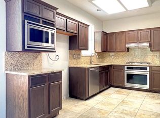 4304 Stone Hollow Way, Euless, TX 76040