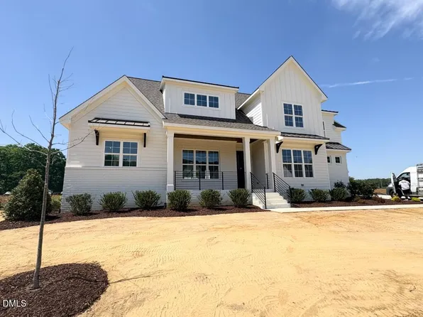 5864 Carriage Gate Dr, Raleigh, NC 27603