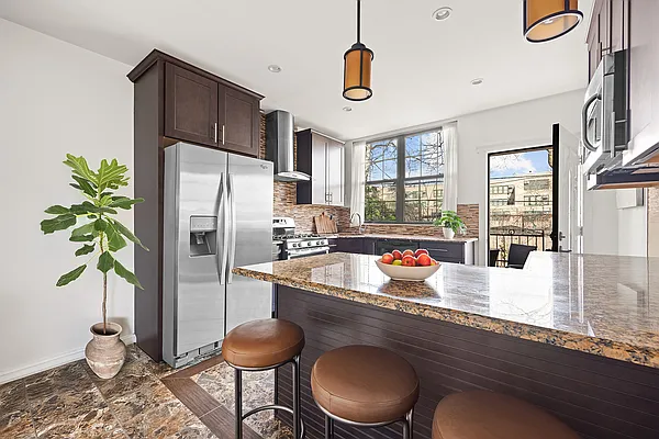 Sold by Baddour Group | media 9