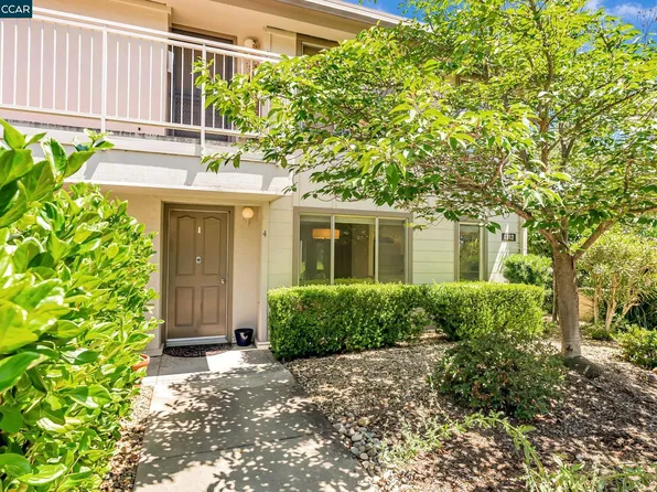 1312 Skycrest Dr APT 4, Walnut Creek, CA 94595